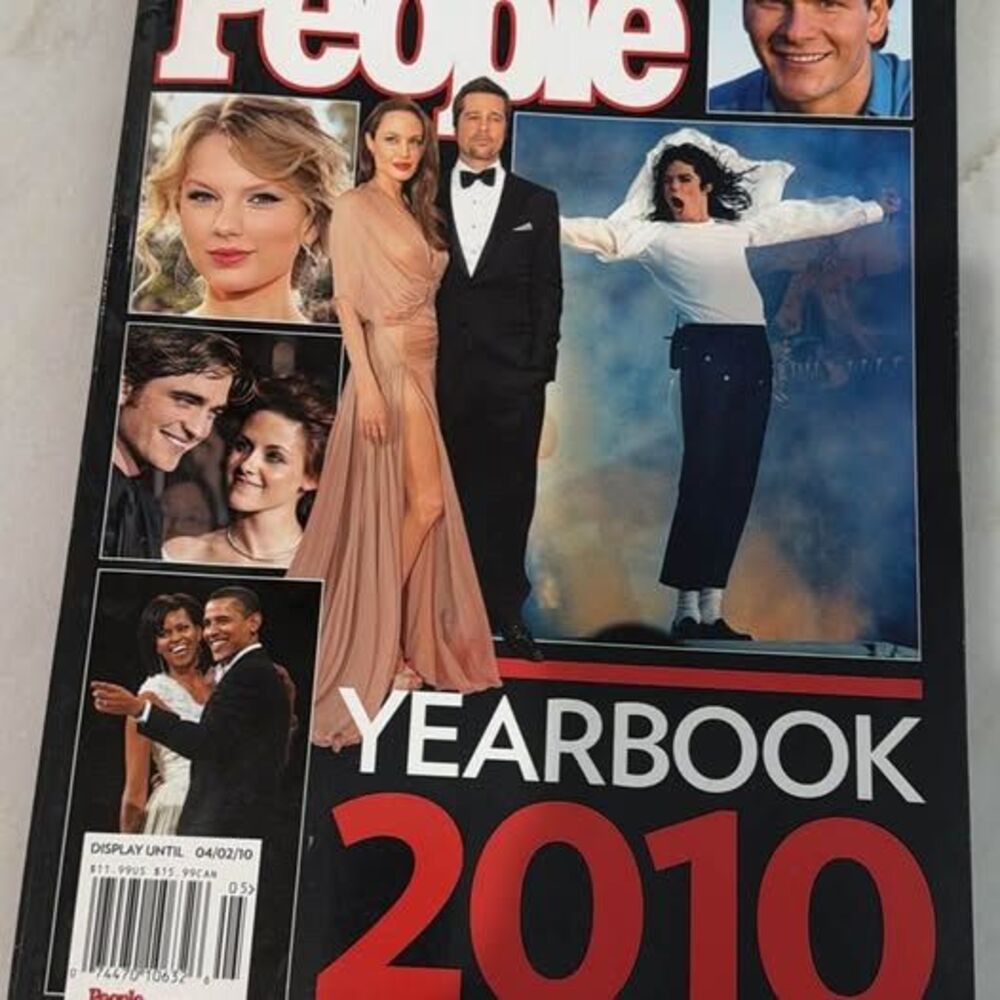 Old People Yearbook 2010 Magazine (not quite vintage)